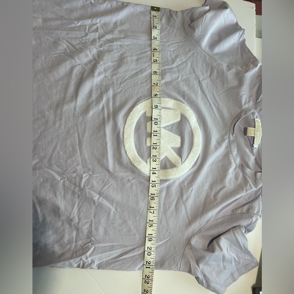 Michael Kors Women's Top- Tee size large color light purple - Picture 6 of 7